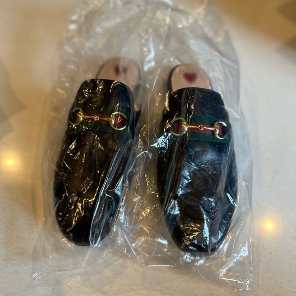 Gucci Princetown Leather Slipper - Women’s. Size 7.5 - Picture 6 of 10